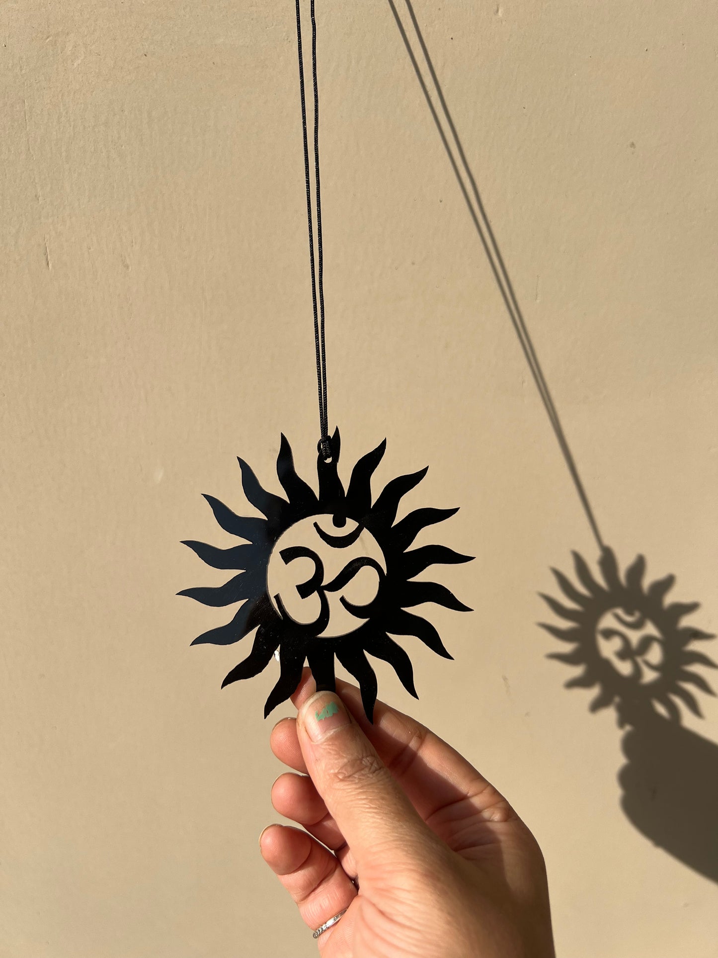 𝕷᥆rძ’s 𝕭ᥣᥱssіᥒg 𝕮ᥲ𝗍ᥴһᥱr