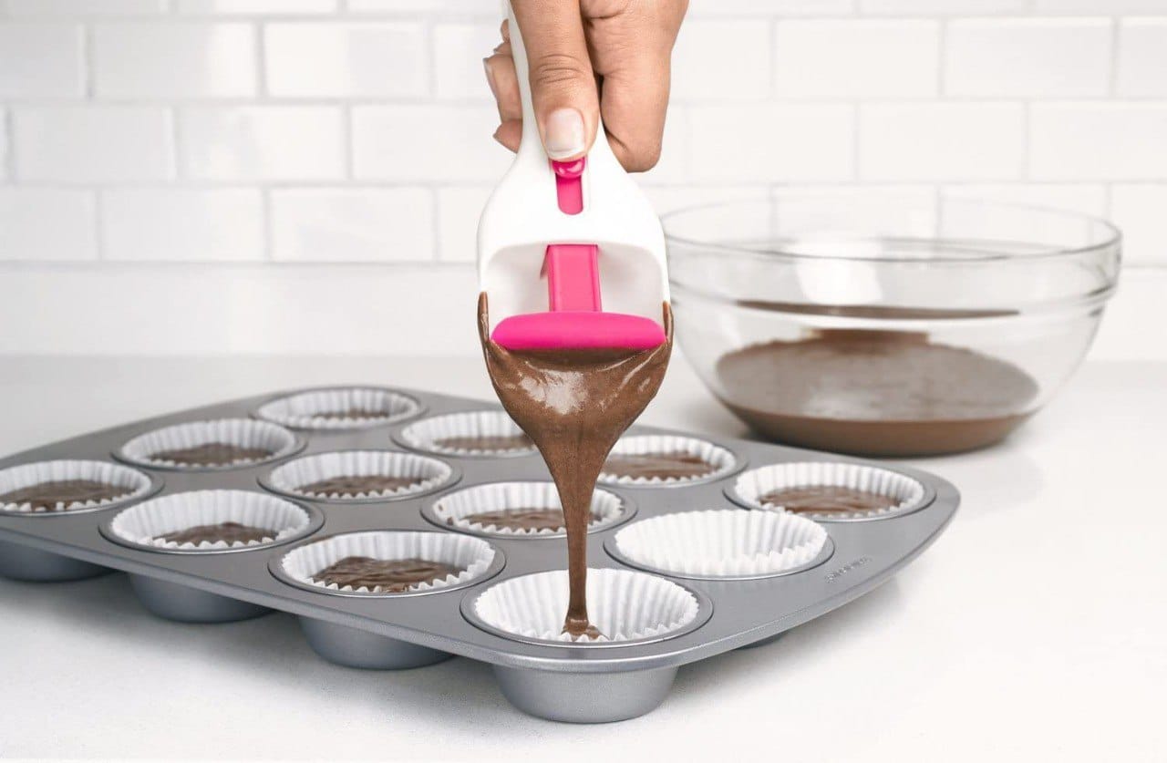Cupcakes, Muffins Non-stick Batter Scoop Spatula