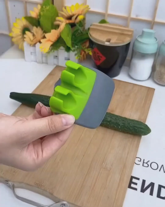 🔥 Buy 1 Palm Peeler, Get 1 FREE! 🔥 Pcs Hand Vegetable Peeler Palm Peeler Rubber Finger Grips Comfortable